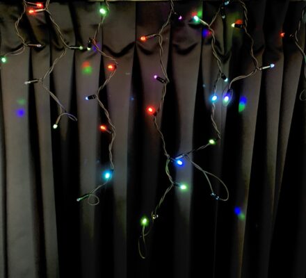 Multicolour Flashing Icicle Lights On Black Wire – 3 Metres